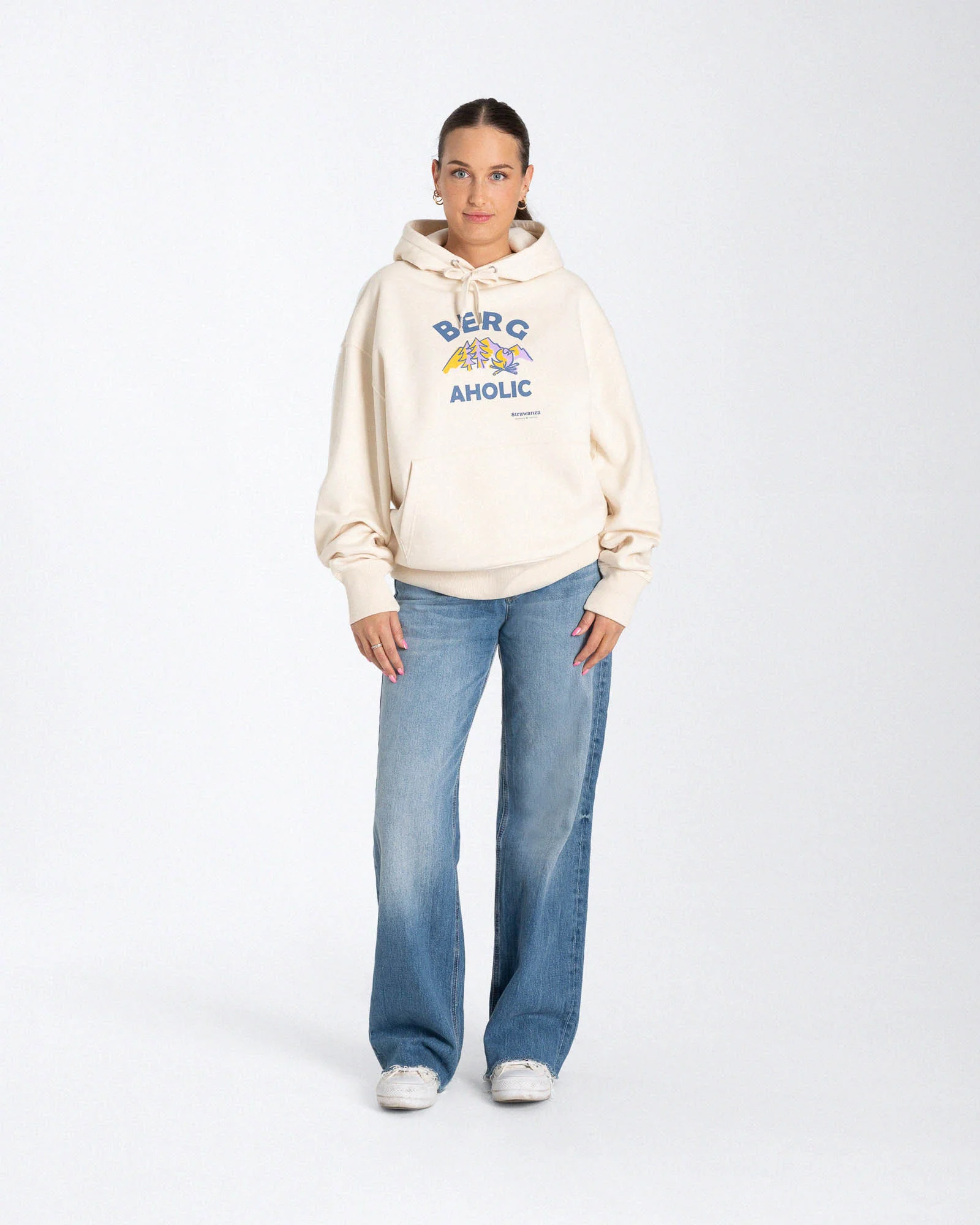 Bergaholic Oversize Hoodie - Image 3